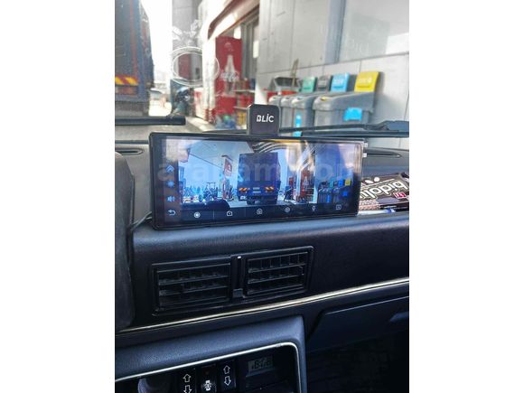 Renault 9 Broadway  Ön-Arka Kameralı+Geri Görüş Kameralı araç