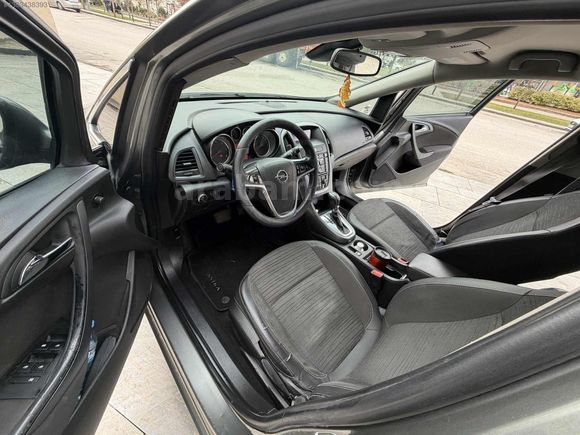 2017 model 1.6 dizel otomatik ASTRA