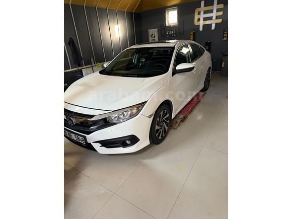 Sahibinden Honda Civic 1.6i VTEC Executive 2017 Model  101.000 km Beyaz