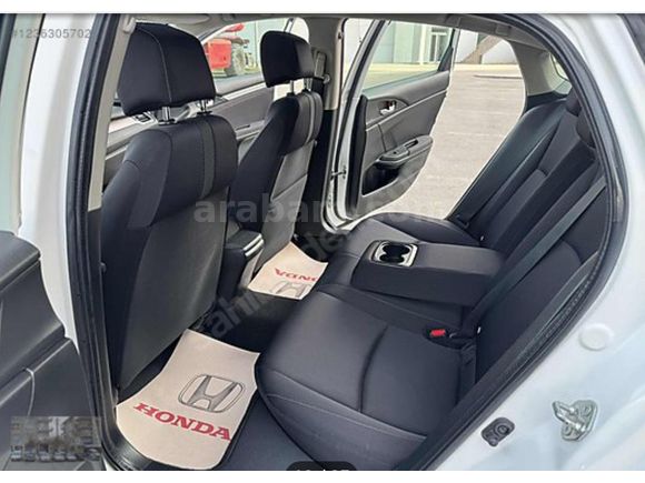 Sahibinden Honda Civic 1.6i VTEC Executive 2017 Model  101.000 km Beyaz