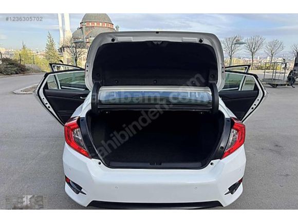 Sahibinden Honda Civic 1.6i VTEC Executive 2017 Model  101.000 km Beyaz