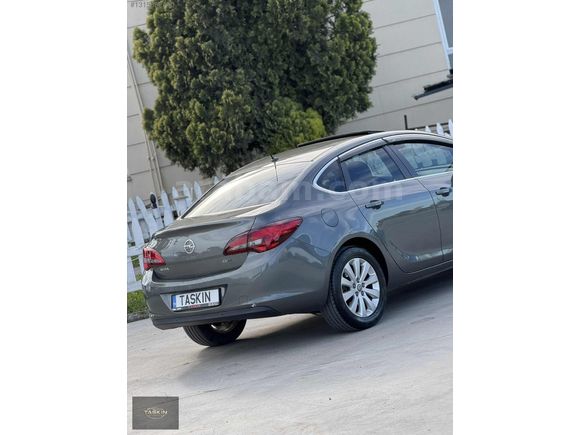 TAŞKIN'DAN 2017 MODEL SPORT&STİLL SUNROOF HATASIZ 105.BİN KM