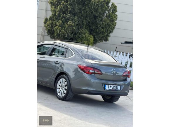 TAŞKIN'DAN 2017 MODEL SPORT&STİLL SUNROOF HATASIZ 105.BİN KM