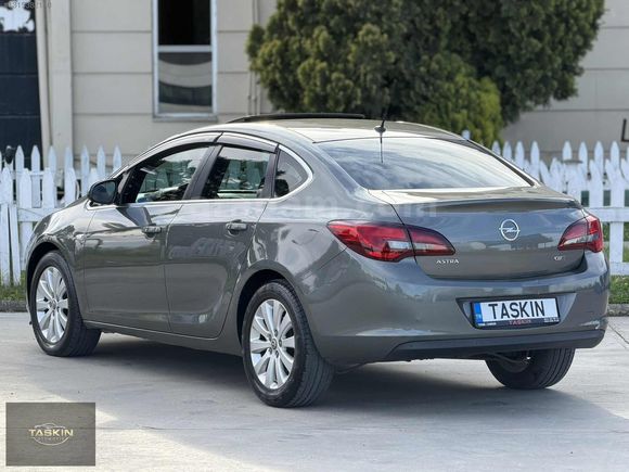 TAŞKIN'DAN 2017 MODEL SPORT&STİLL SUNROOF HATASIZ 105.BİN KM