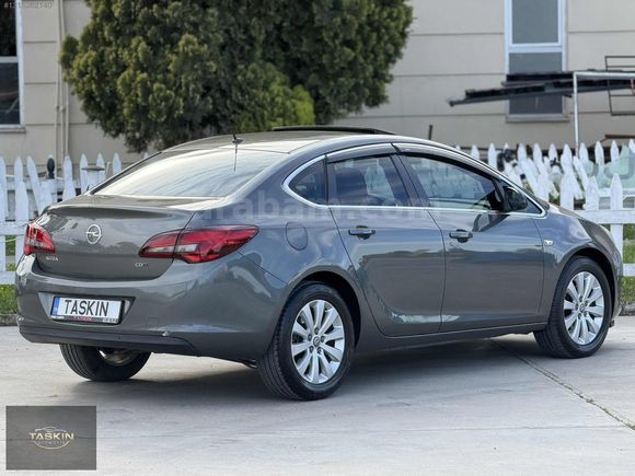 TAŞKIN'DAN 2017 MODEL SPORT&STİLL SUNROOF HATASIZ 105.BİN KM