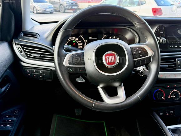 ROYAL AUTO'dan 2018 EGEA 1.4 EASY PLUS 50.bin km LPG li
