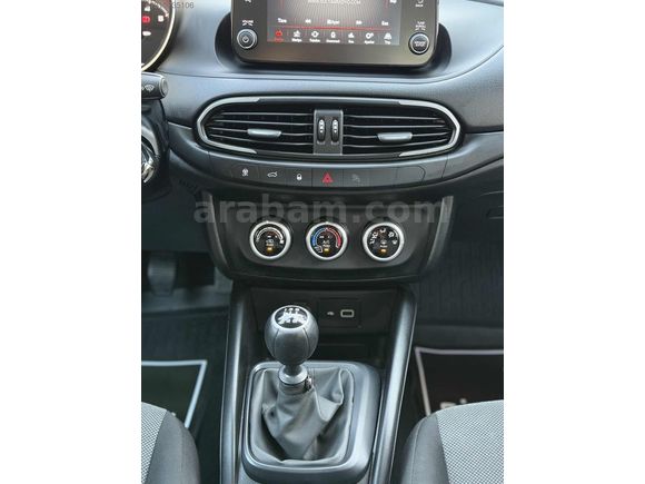 2023 FİAT EGEA 1.4 FİRE EASY PLUS 33.000'KM BOYASIZ HATASIZ