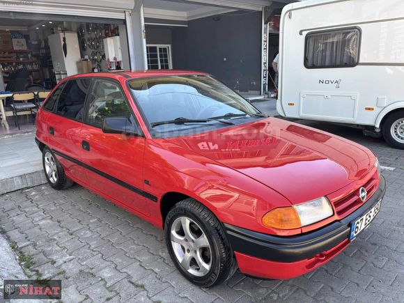 GALERİ NİHAT'DAN OPEL ASTRA