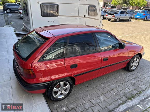 GALERİ NİHAT'DAN OPEL ASTRA