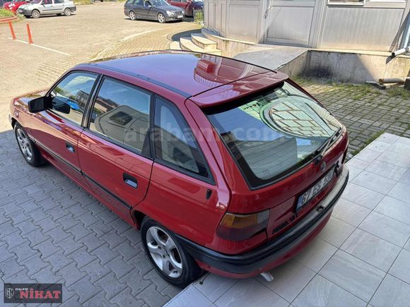 GALERİ NİHAT'DAN OPEL ASTRA