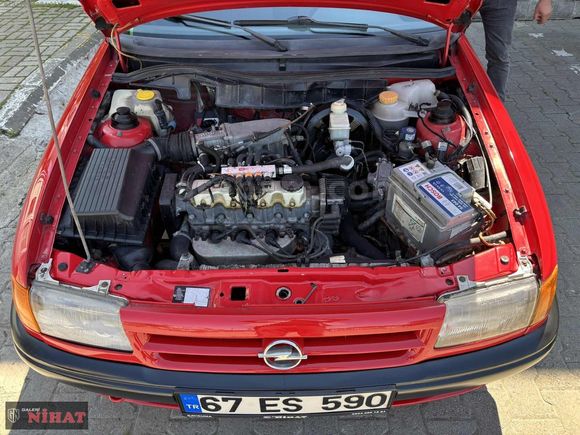GALERİ NİHAT'DAN OPEL ASTRA