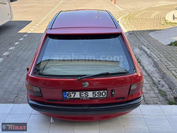 GALERİ NİHAT'DAN OPEL ASTRA