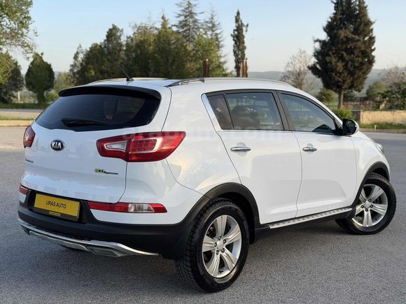2013 KİA SPORTAGE GSL PLUS 86000 km