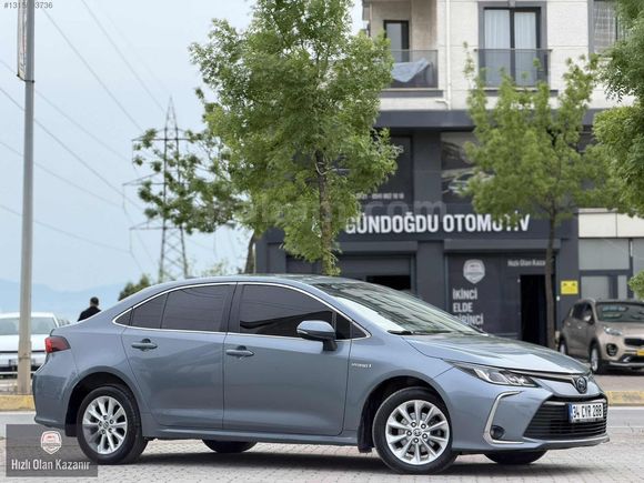 2020 MODEL TOYOTA COROLLA 1.8 HYBRİD DREAM OTOMATİK 122 BG