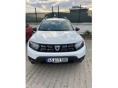 Öğretmenden servis bakımlı yakıt cimrisi Dacia Duster