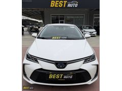 BEST AUTO'DAN 2022 MODEL OTOMATİK COROLLA 1.8 HYBRİD DREAM