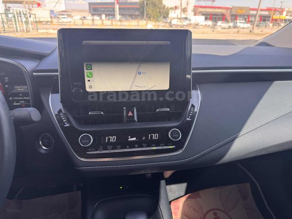 2025 SADECE 14 BİN KM COROLLA HİBRİT