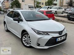 HATASIZ DEĞİŞENSİZ 2025 COROLLA 1.8 HYBRID OTOMATİK DREAM