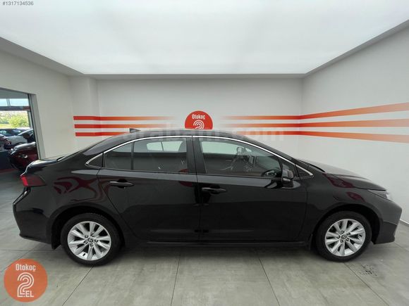 OTOKOÇ 2.EL DENİZLİ'DEN TOYOTA COROLLA 1.8 HYBRİD DREAM 37.146KM