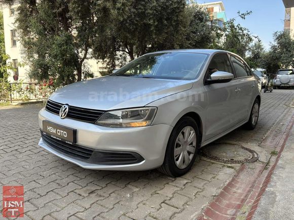 VW Jetta 1.6TDi 2012Model