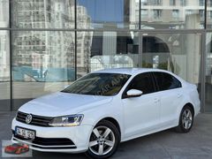 2015 1,6TDİ DİZEL OTOMATİK 160,000KM JETTA İÇİ BEJ MAKYAJLI KASA