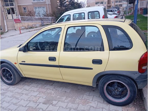 Sahibinden Opel Corsa 1.2 Swing 2000 Model