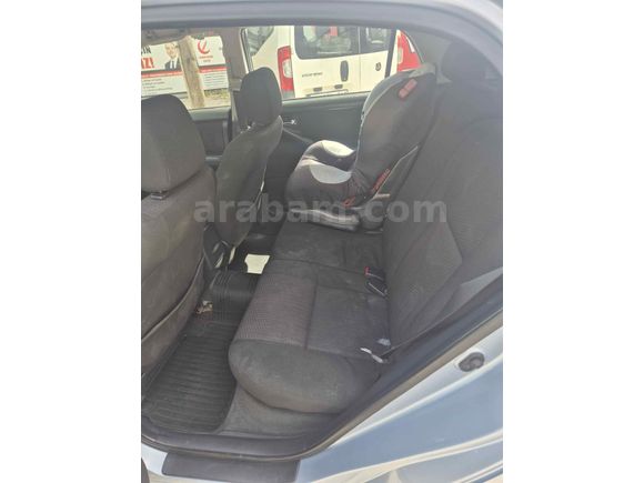 Sahibinden Toyota Corolla 1.4 D-4D Terra 2006 Model 