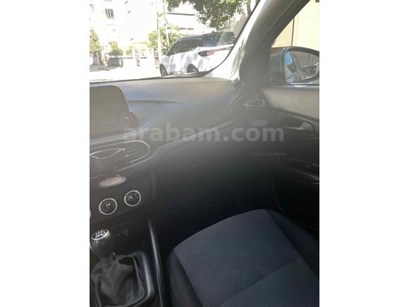 Sahibinden Fiat Egea 1.4 Fire Easy Plus 2023 Model  33.000 km Mavi