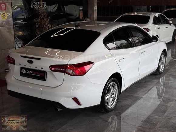 DEV MOTORS'TAN 2021 FORD FOCUS 1.5ECOBLUE TREND X 178.000 KM