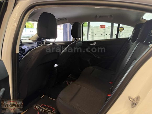 DEV MOTORS'TAN 2021 FORD FOCUS 1.5ECOBLUE TREND X 178.000 KM