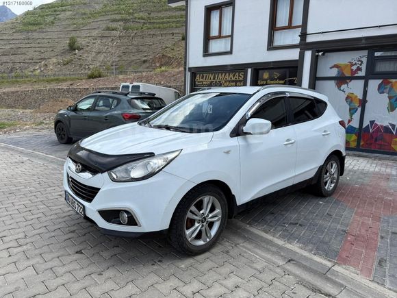 SAHİBİNDEN SATILIK İX 35 2CRDİ 4X4 OTOMATİK