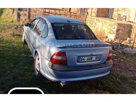 Sahibinden Opel Vectra 2.0 CD 2000 Model  300.000 km Mavi