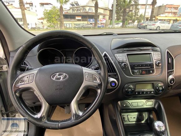 2012 HYUNDAİ İX35 1,6 GDİ STYLE PLUS CAM TAVAN DEĞİŞENSİZ