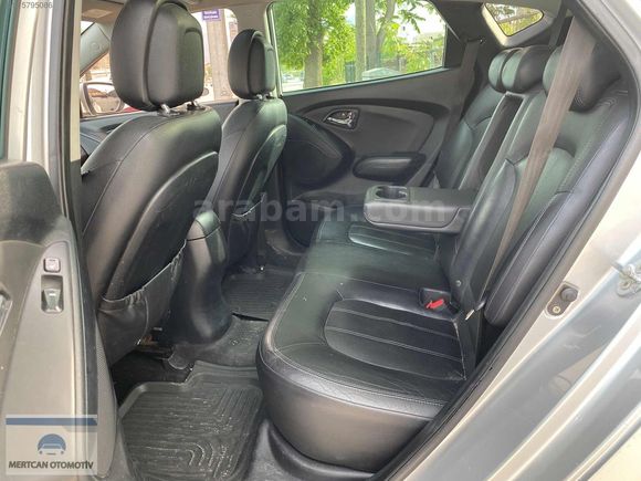 2012 HYUNDAİ İX35 1,6 GDİ STYLE PLUS CAM TAVAN DEĞİŞENSİZ
