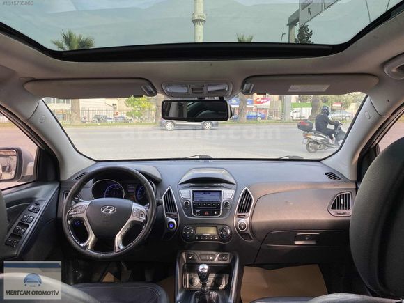 2012 HYUNDAİ İX35 1,6 GDİ STYLE PLUS CAM TAVAN DEĞİŞENSİZ