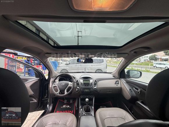ENGİN OTOMOTİVDEN CAM TAVAN DEĞİŞENSİZ TEK PARÇA BOYALI İX35