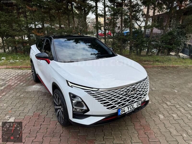 Galeriden Chery Omoda 5 1.6 T-GDI Excellent 2023 Model İstanbul 35.000 km Beyaz