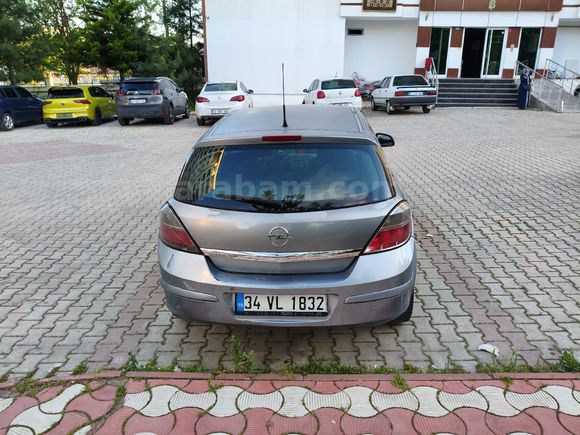 Sahibinden Opel Astra 1.6 Enjoy Plus 2011 Model