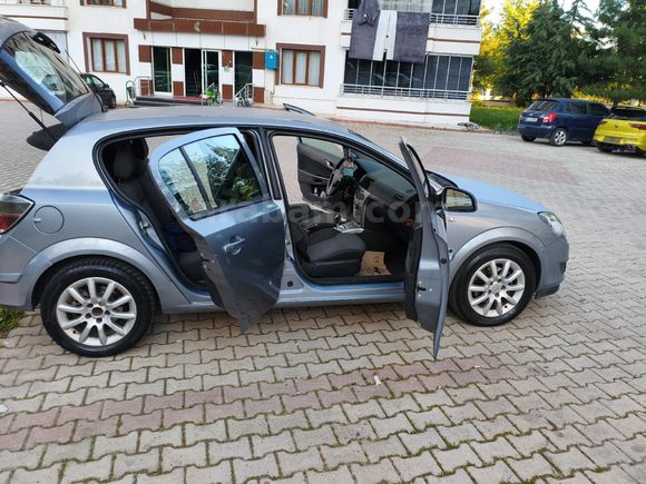Sahibinden Opel Astra 1.6 Enjoy Plus 2011 Model