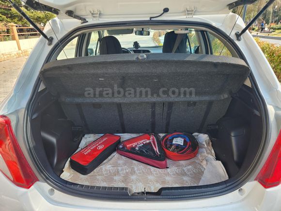 Kazasız Boyasız Tramersiz Toyota Yaris 1.0 Life 2014 Model