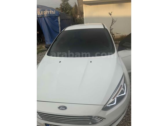 Sahibinden Ford Focus 1.6 TDCi Trend X 2017 Model  277.000 km Beyaz