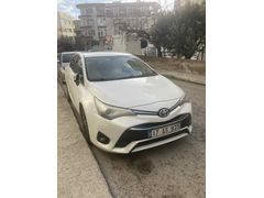 Sahibinden Toyota Avensis 1.6 D-4D Premium 2015 Model 