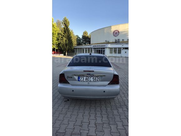 Sahibinden Ford Focus 1.6 Ambiente 2000 Model