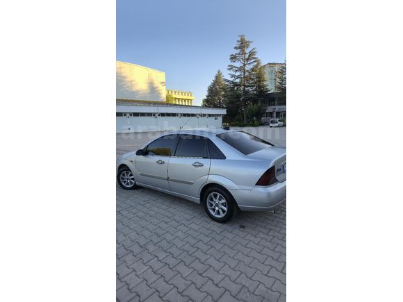 Sahibinden Ford Focus 1.6 Ambiente 2000 Model
