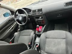 Sahibinden Volkswagen Bora 1.6 Trendline 2000 Model  248.000 km Gri (Gümüş)