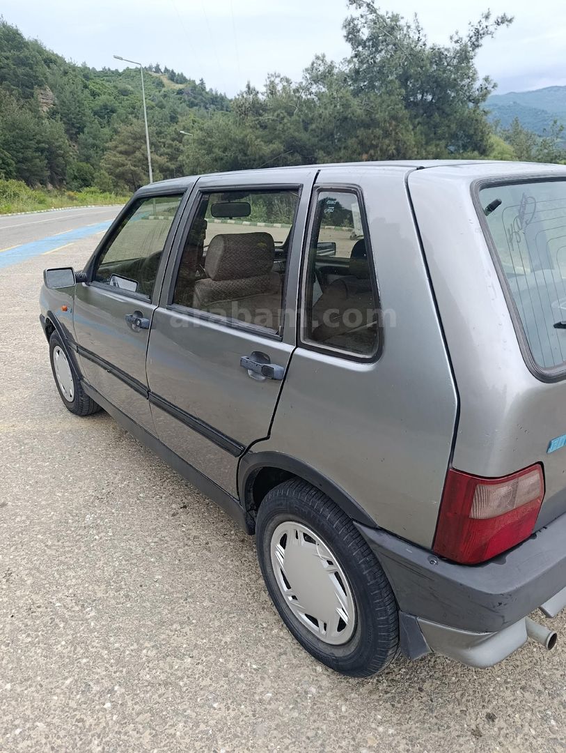 Sahibinden Fiat Uno 1.4 ie SX 1997 Model Manisa 192.000 km Gri