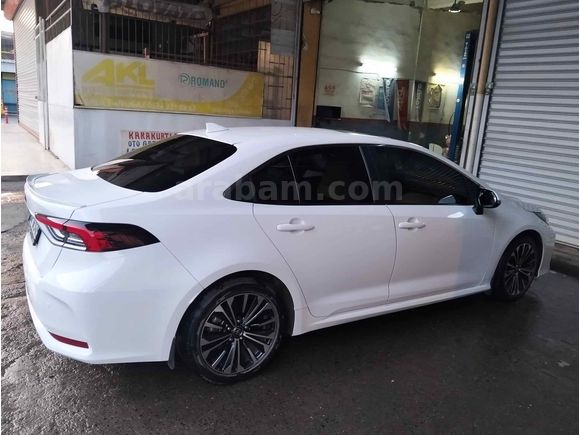 Sahibinden Toyota Corolla 1.5 Flame X-Pack 2023 Model 