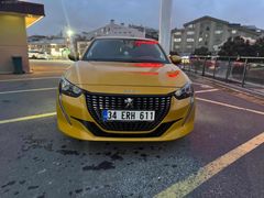 PEUGEOT 208 ALİHAN CAR'DAN 2021 MODEL OTOMATİK 68.000 DE