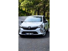 Sahibinden Renault Clio 1.0 TCe Evolution 2023 Model 
