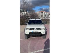 Sahibinden Mitsubishi L 200 4x4 Intense 2011 Model 